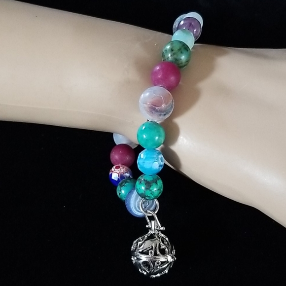 NWT Boho Beaded Diffuser Stretch Bracelet - Picture 12 of 16